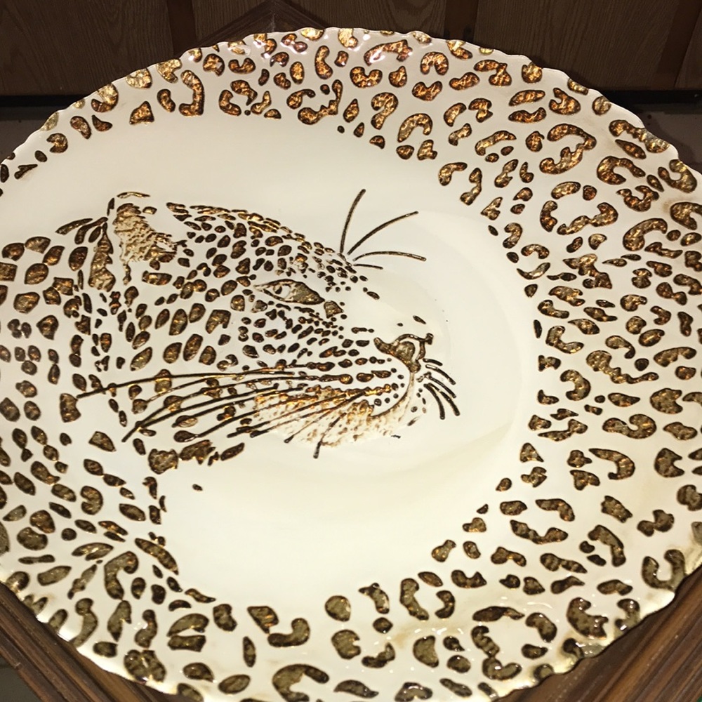Arda Turkish Handpainted Huge Leopard Plate/Decor